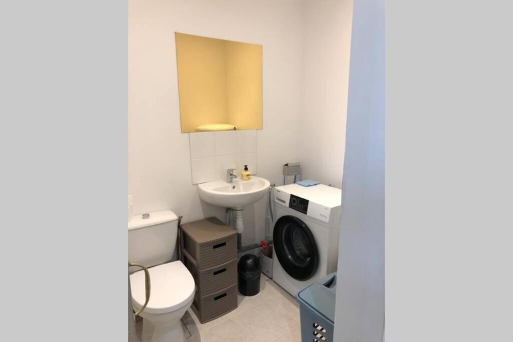 Studio sympathique proche de la gare et l’hopital Montereau-faut-Yonne Extérieur photo